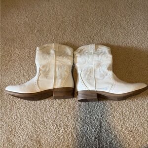Girls Youth White Cowboy Boots Size 2